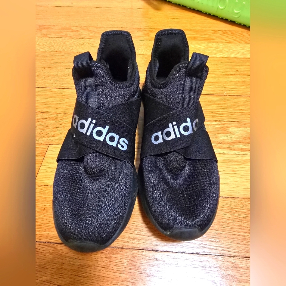 Adidas Sneakers 6.5
